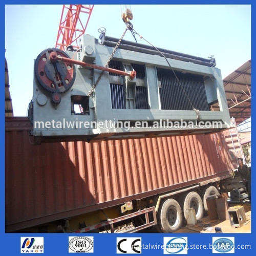 Automatic gabion box machine